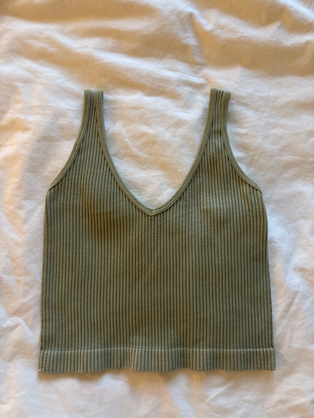 Aura Olive Ribbed V‑Neck Tank Top